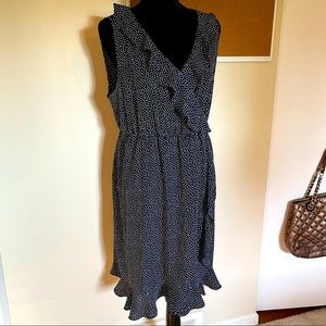 Mother hood maternity dress XL